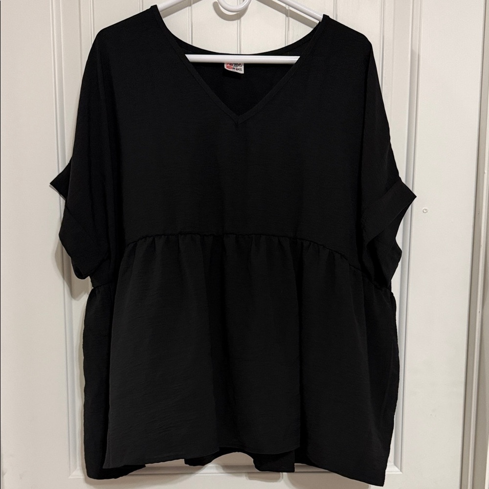 Relaxed Black V-Neck Peplum Tunic Top